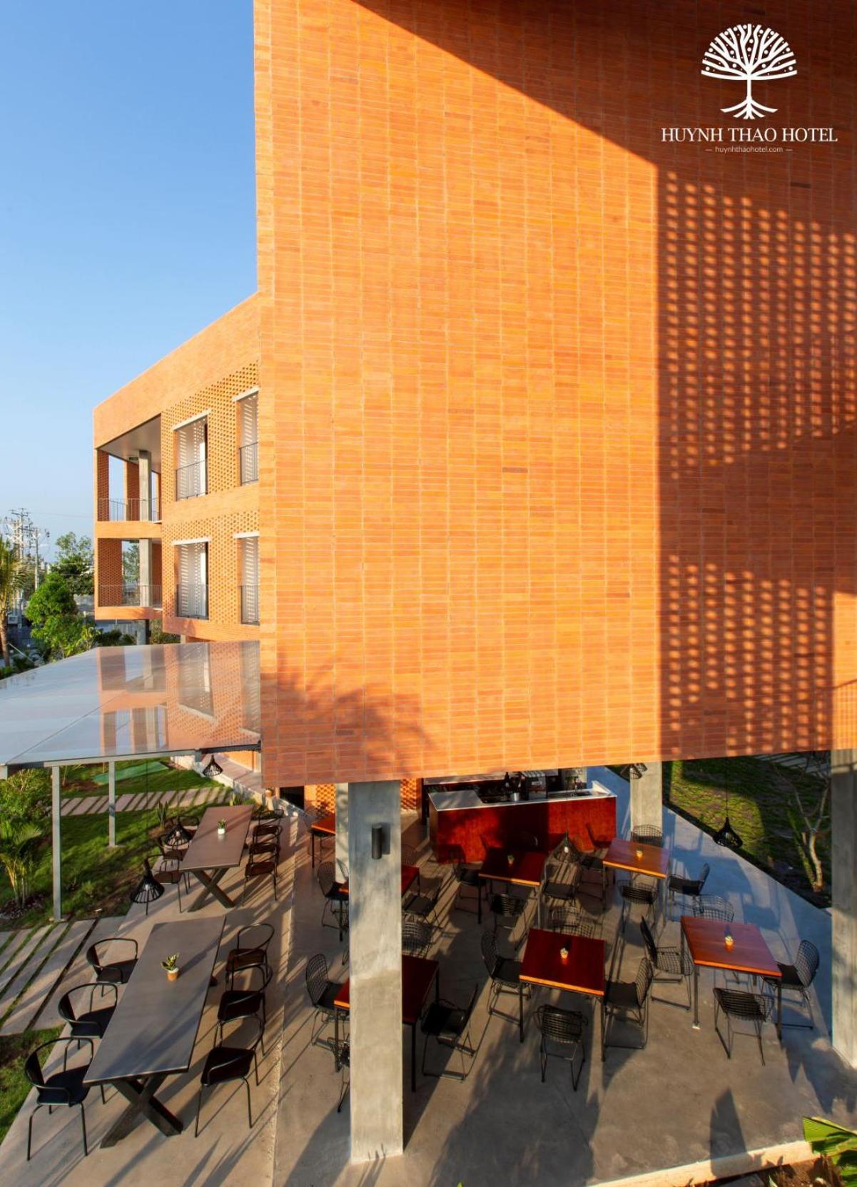 Khach San Huynh Thao Hotel Ben Tre Екстериор снимка